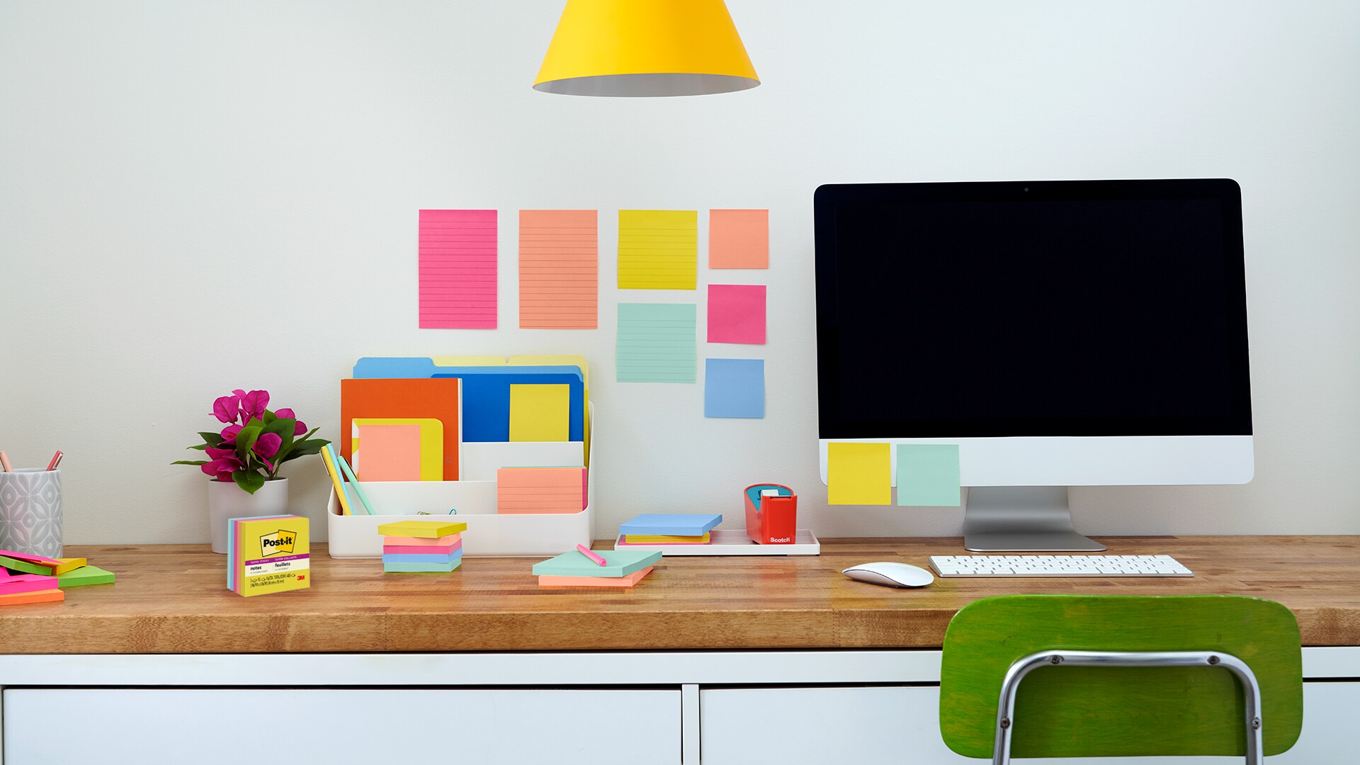 Fondo de pantalla Post-it® Notas Rayadas.
